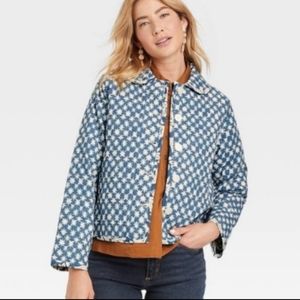 Universal Thread Blue and White Patterned Jacket